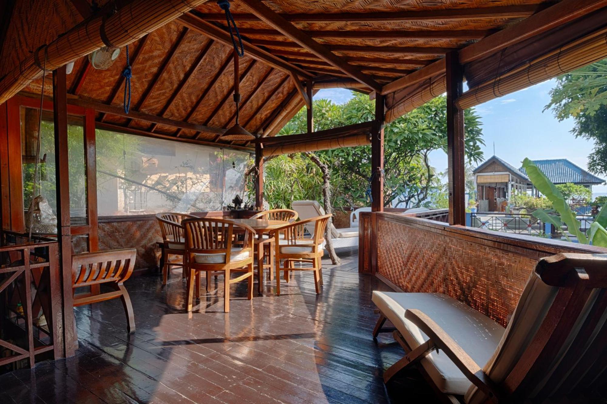 Matahari Tulamben Resort, Dive & Spa Екстер'єр фото