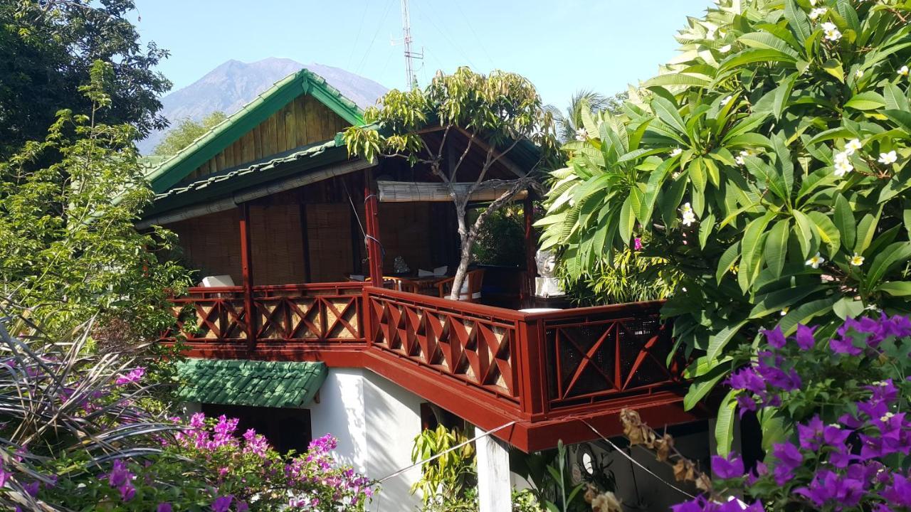 Matahari Tulamben Resort, Dive & Spa Екстер'єр фото